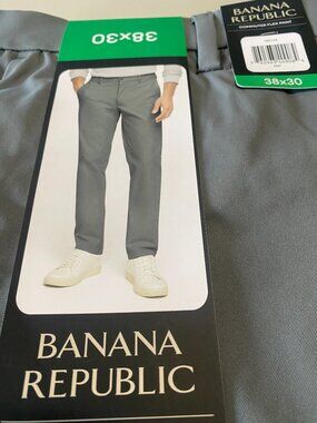 Banana Republic Men's Commuter athletic fit Pant Resistant Water Repellent 38-30